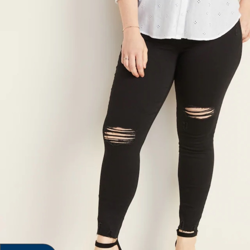 OLD NAVY ROCKSTAR SKINNY JEANS